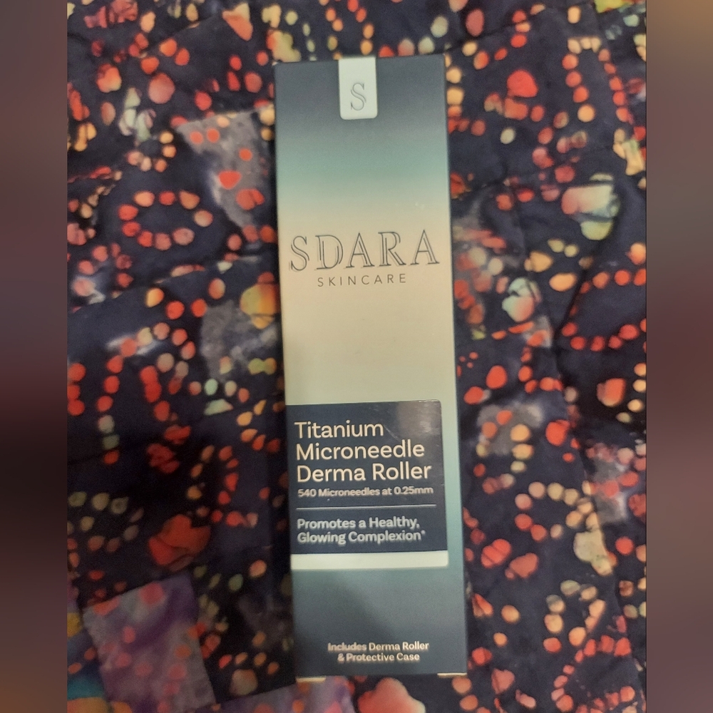White Derma Roller with Titanium Head